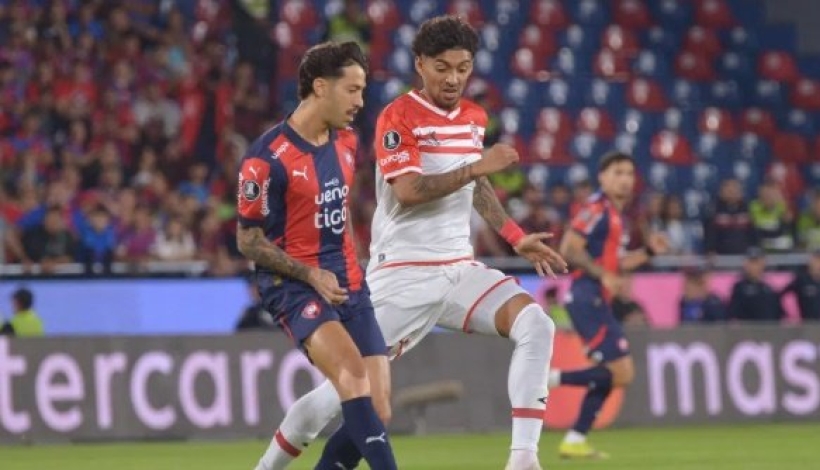 Fijo. Fabricio Domínguez, titular en el Ciclón.