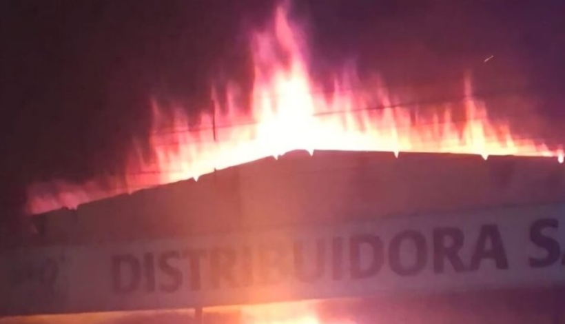 Cuantiosos daños materiales por el incendio